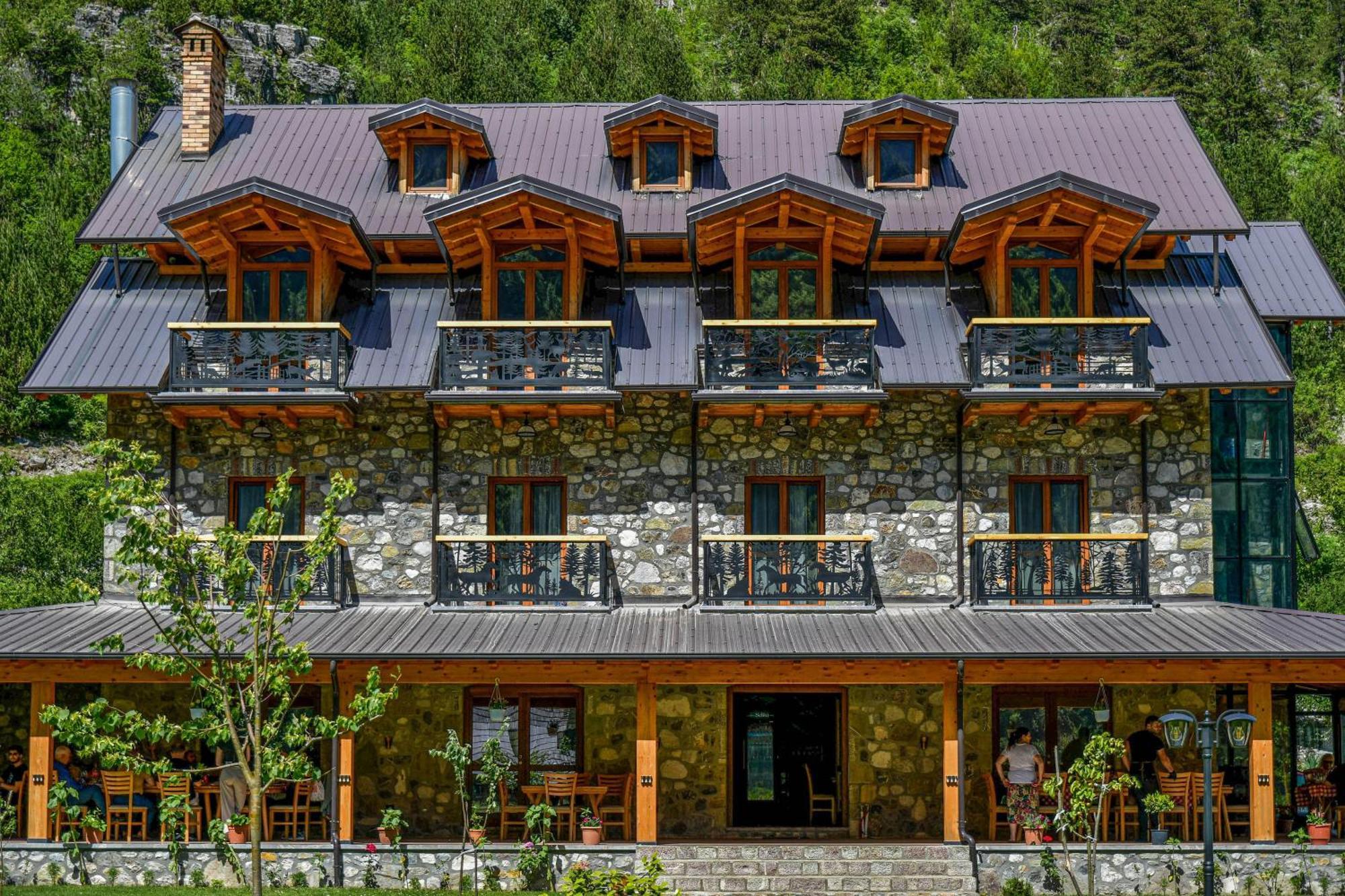 Villa Golden Theth Grunas Екстер'єр фото