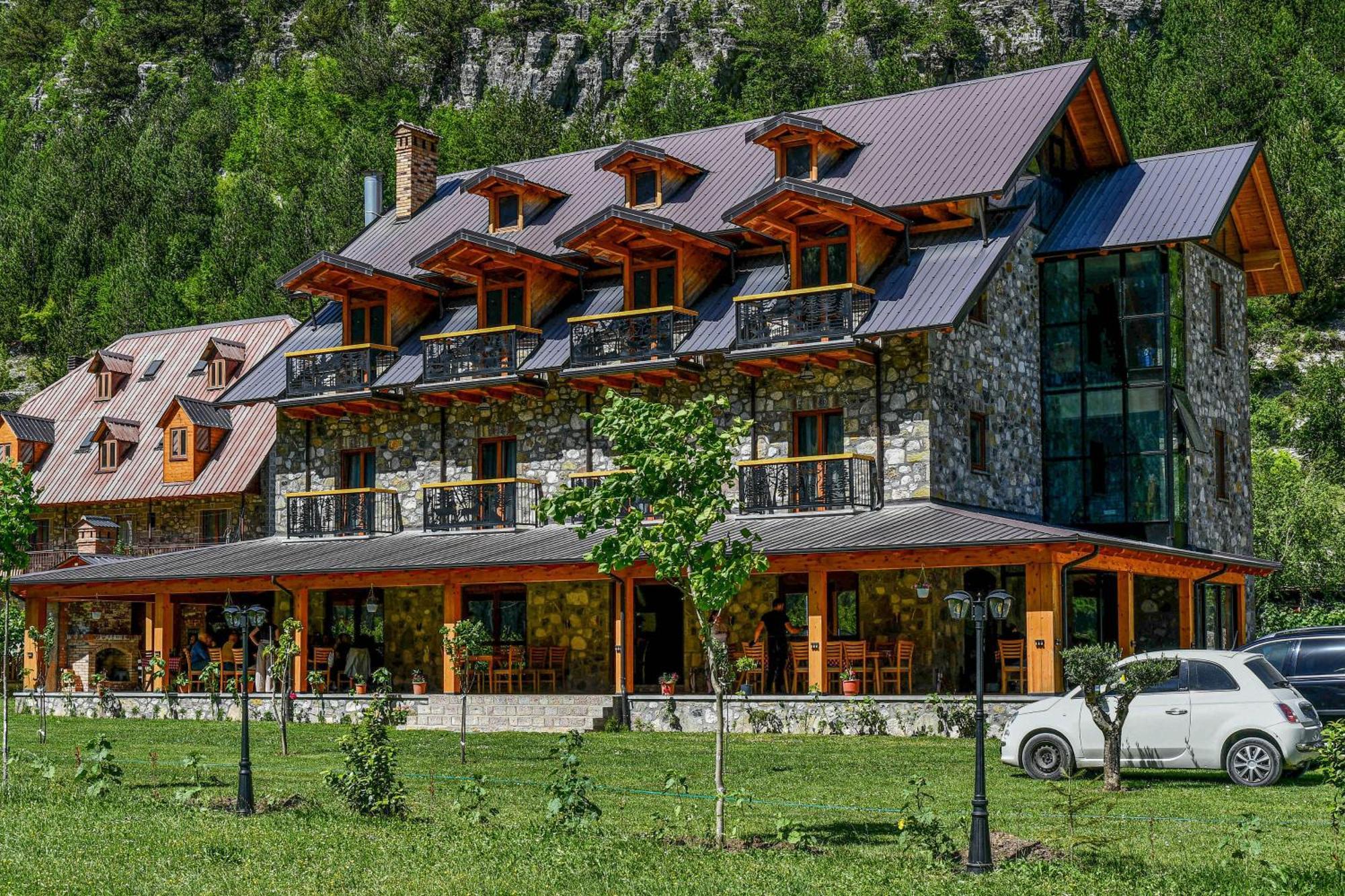 Villa Golden Theth Grunas Екстер'єр фото