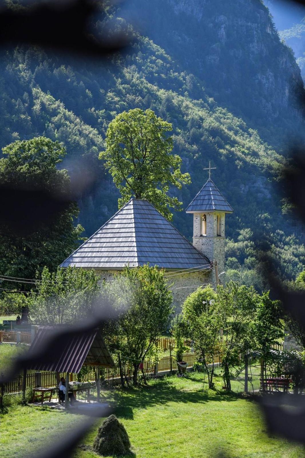 Villa Golden Theth Grunas Екстер'єр фото